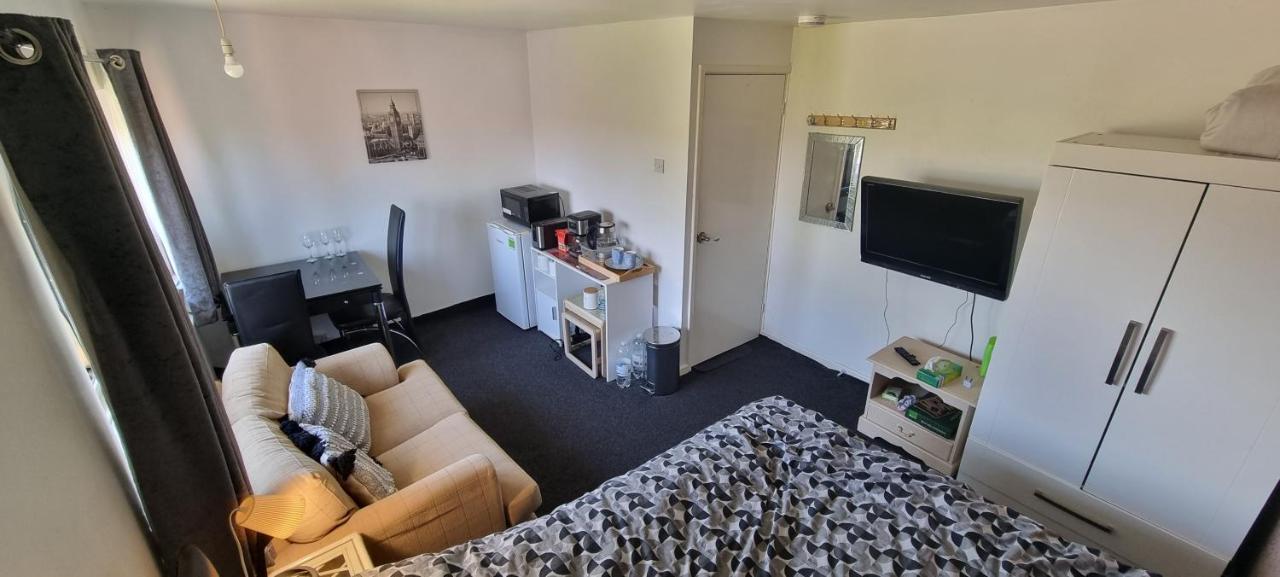 Spacious Room With Kichenet Rotherham Dış mekan fotoğraf